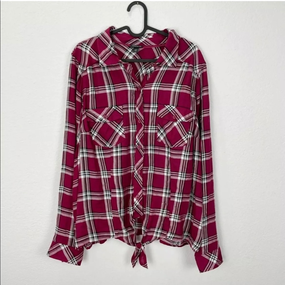 Torrid size 2 red/black blouse